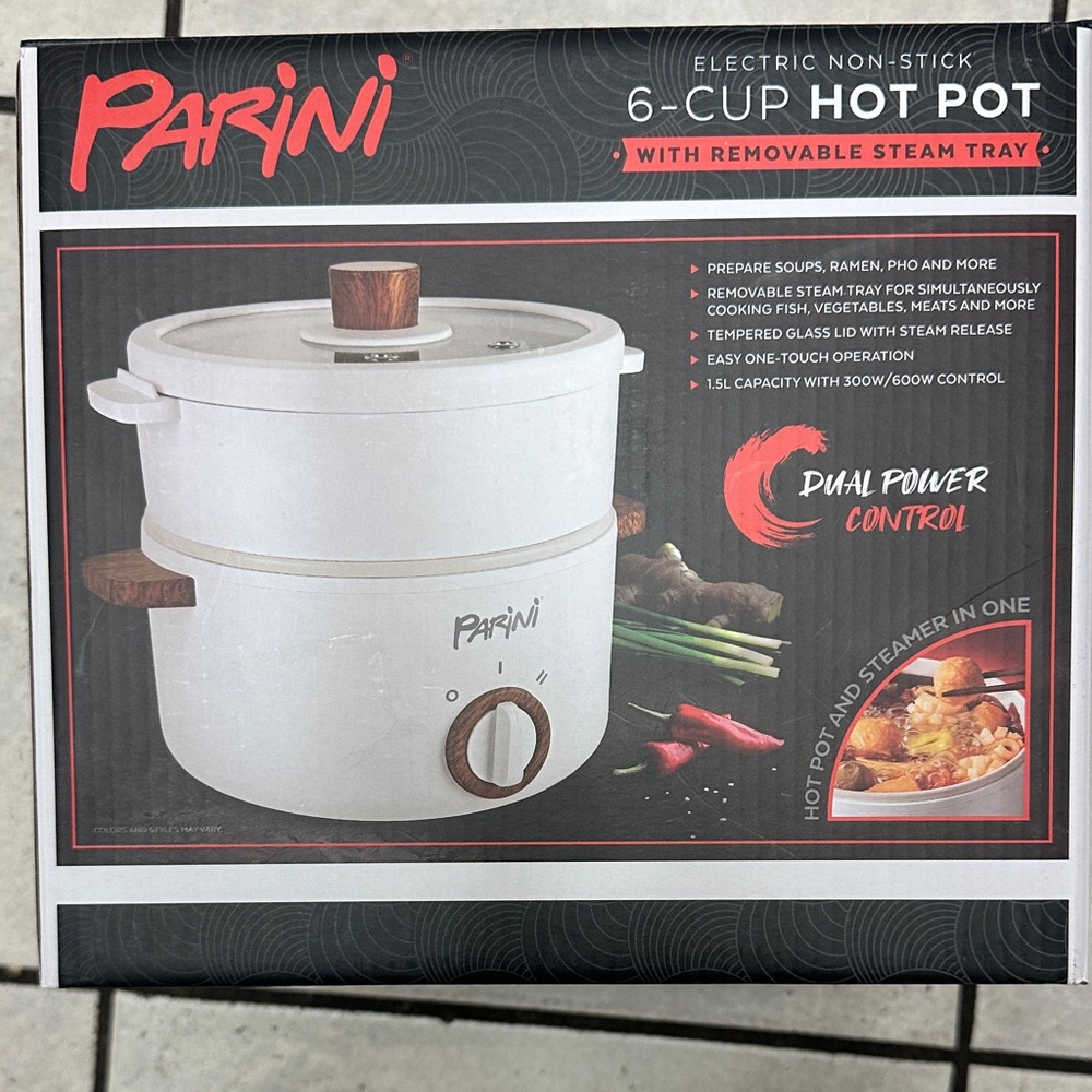 Unused White Electric Non-Stick Hot Pot with Removable Steam Tray